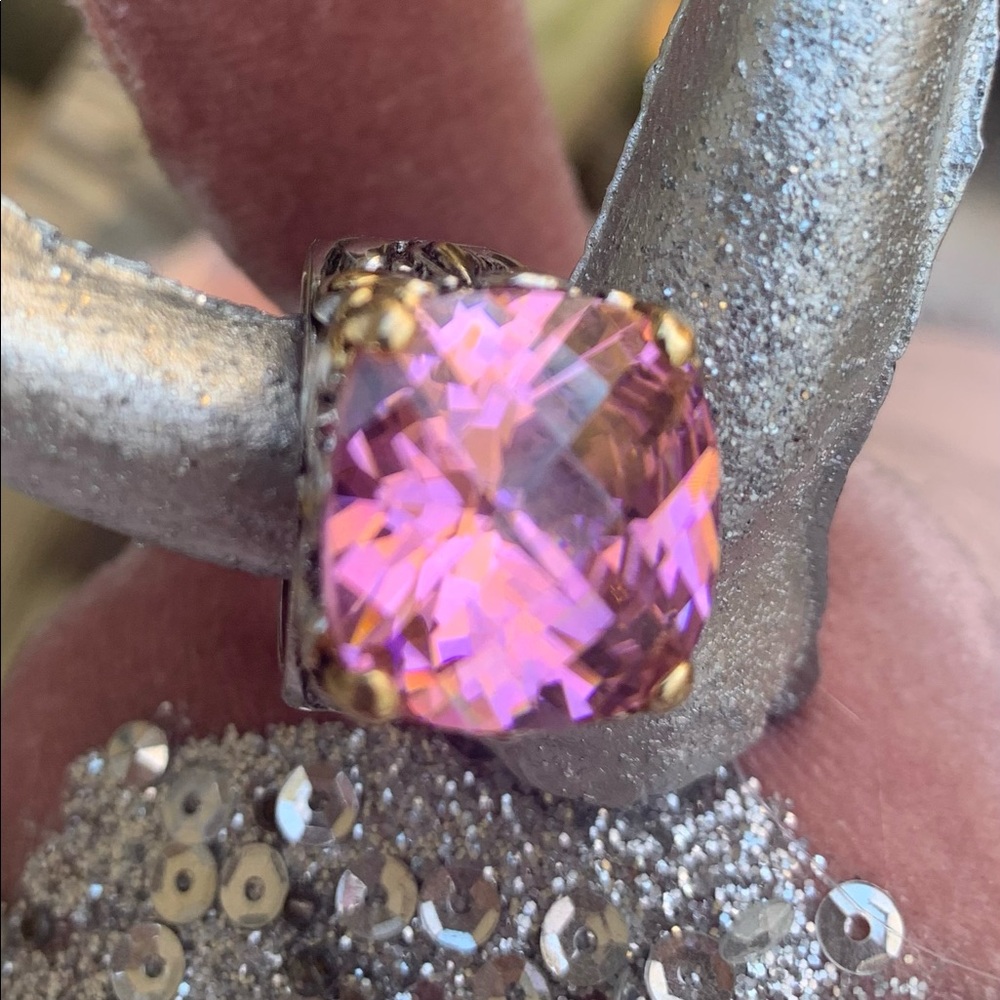 SOLD SOLD❤️ Pink Checkerboard SS ring. Sz 6. Pink CZ - Picture 6 of 11